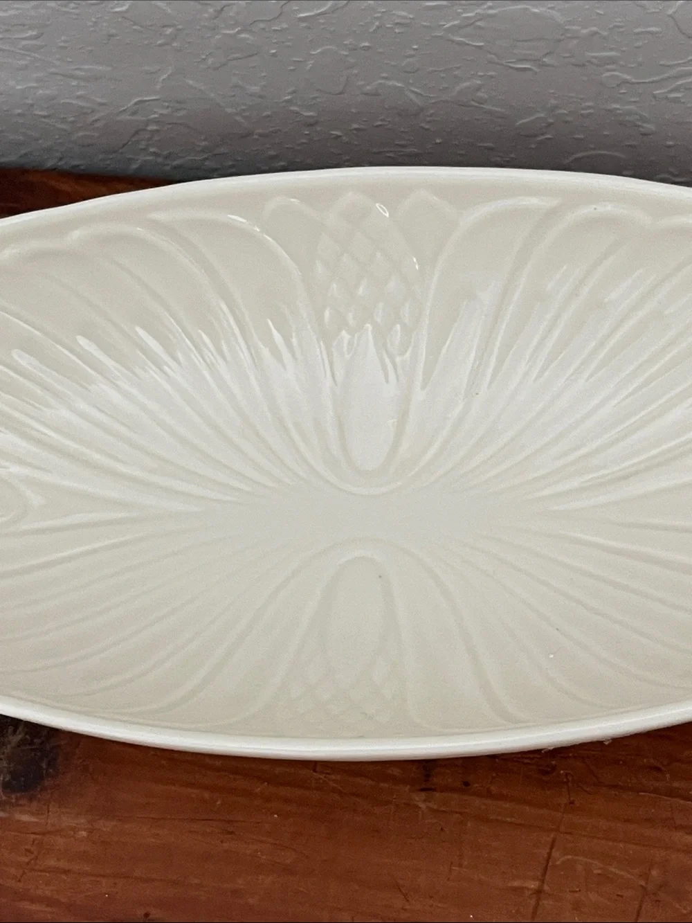 Lenox Monaco Made in USA Oval Serving Platter with Gold-Trim Handles